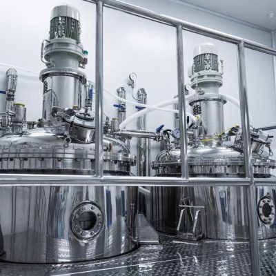 plant-picture-clean-room-equipment-stainless-steel-machines_645730-726